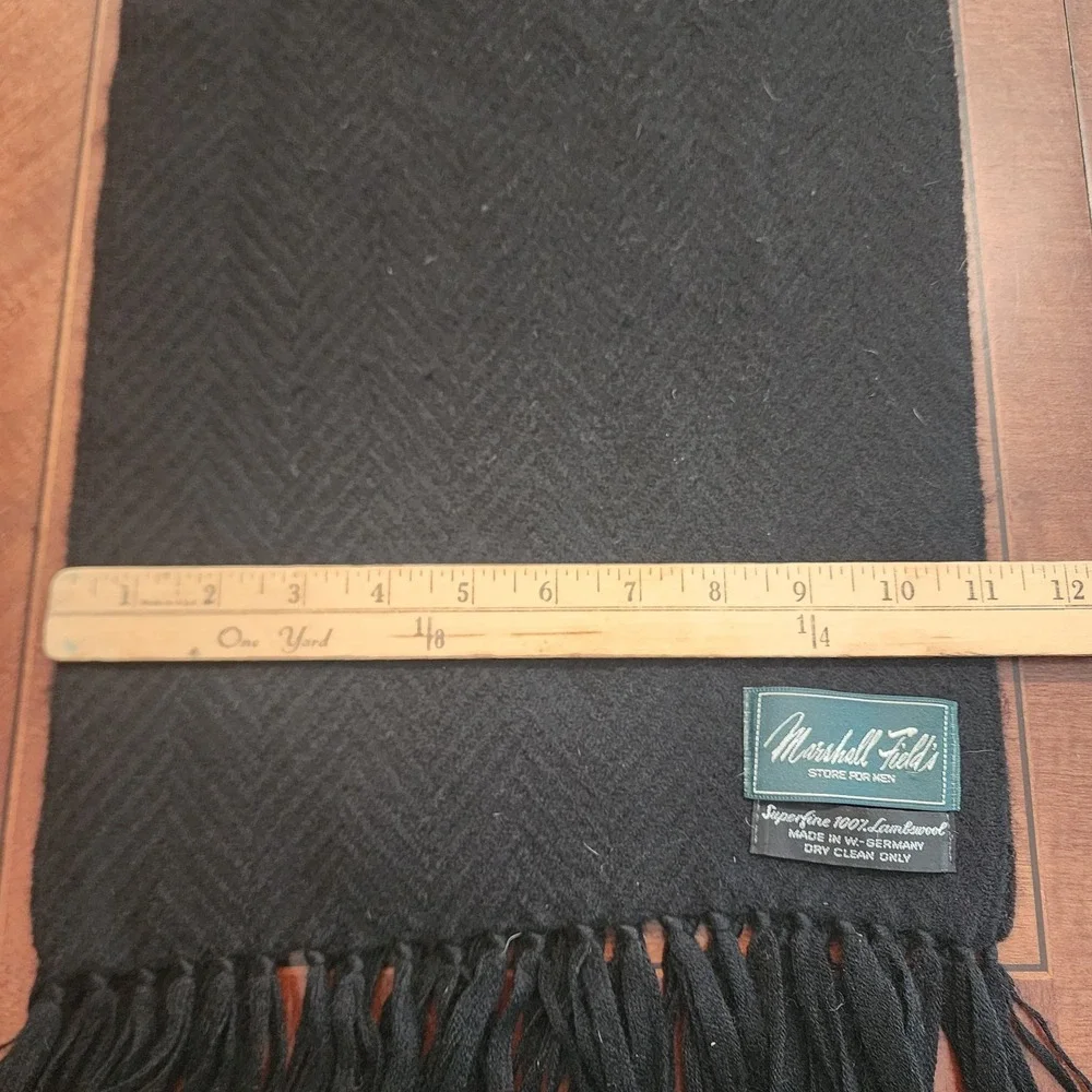Black‎ 100% Superfine Lambswool Handwoven Scarf, Marshall Field & Co. W. Germany